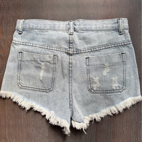 Tobi Denim Shorts - Picture 3 of 3